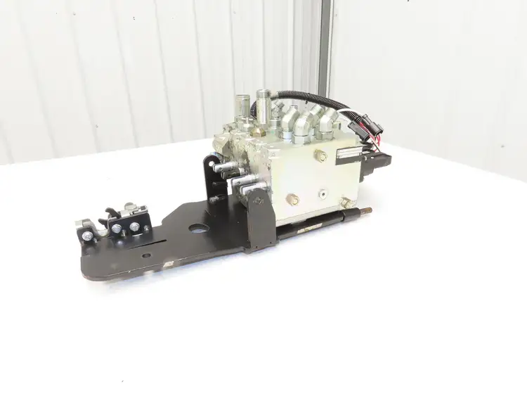Used HYSTER _UNKNOWN_ Forklift Attachments Indiana US | Arrow Industrial #1086407