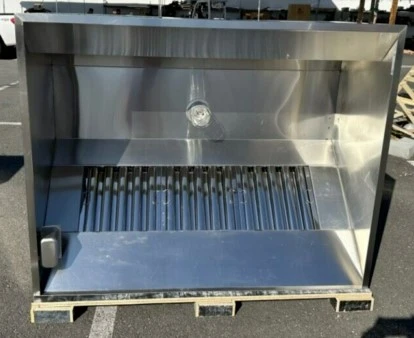 171-0042 5’ Commercial Hood and Exhaust Fan