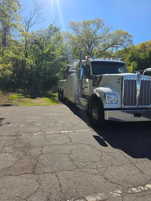2023 KENWORTH W990 Float Tractor | Title Equipment & Recreation Inc. (4)