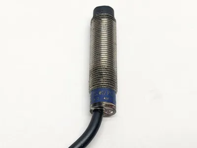XS2M12 PA370 | Telemecanique  Inductive Proximity Sensor MINIMUM 9" LEAD - Used