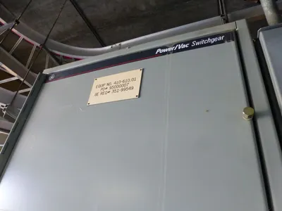 GE Powervac Switchgear w/ VB1 13.8-1000-3, 15KV, 1200A Breaker