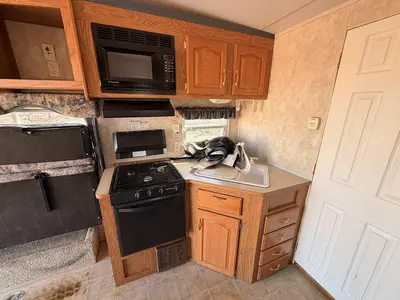 Used 2004 KEYSTONE TAIL-GATOR Campers, Caravans, Motorhomes Utah US | CSS Equipment Sales #1347550