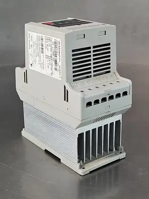 Allen Bradley 160-BA04NSF1P1 Ser C Variable Speed Drive (BIN344)