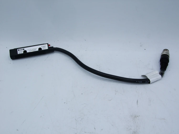 Used EATON CUTLER HAMMER 1304AQD07 Sensors | BG Industrial Surplus #472001