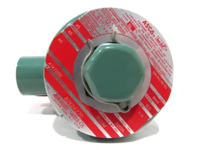 NEW ASCO 8262A270 SOLENOID VALVE