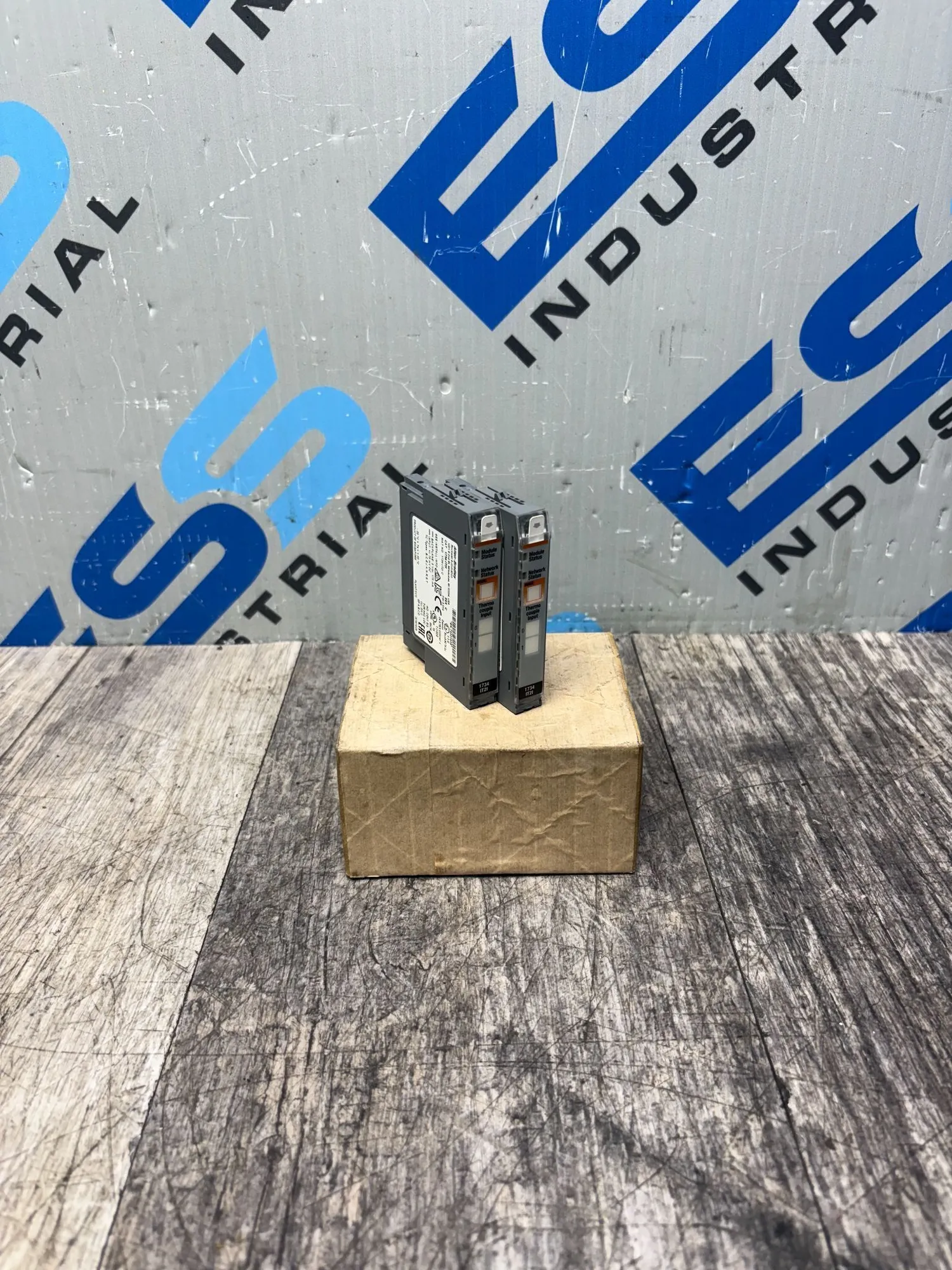 USED ALLEN BRADLEY 1734-IT2I