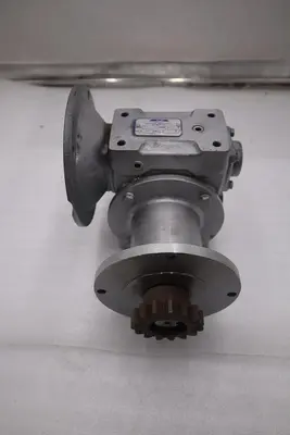 NEW IPTS IC60 GEAR REDUCER RATIO 25:1 - STOCK 5736CC