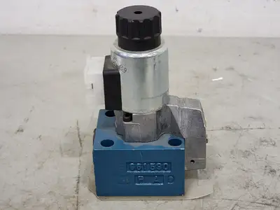 NEW REXROTH M-3 SEW 10 U14/420 MG24 N9K4