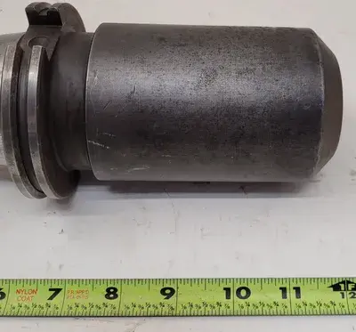 USED KENNAMETAL CAT 50 END MILL HOLDER