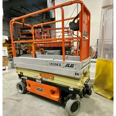 USED 2012 JLG 1930ES