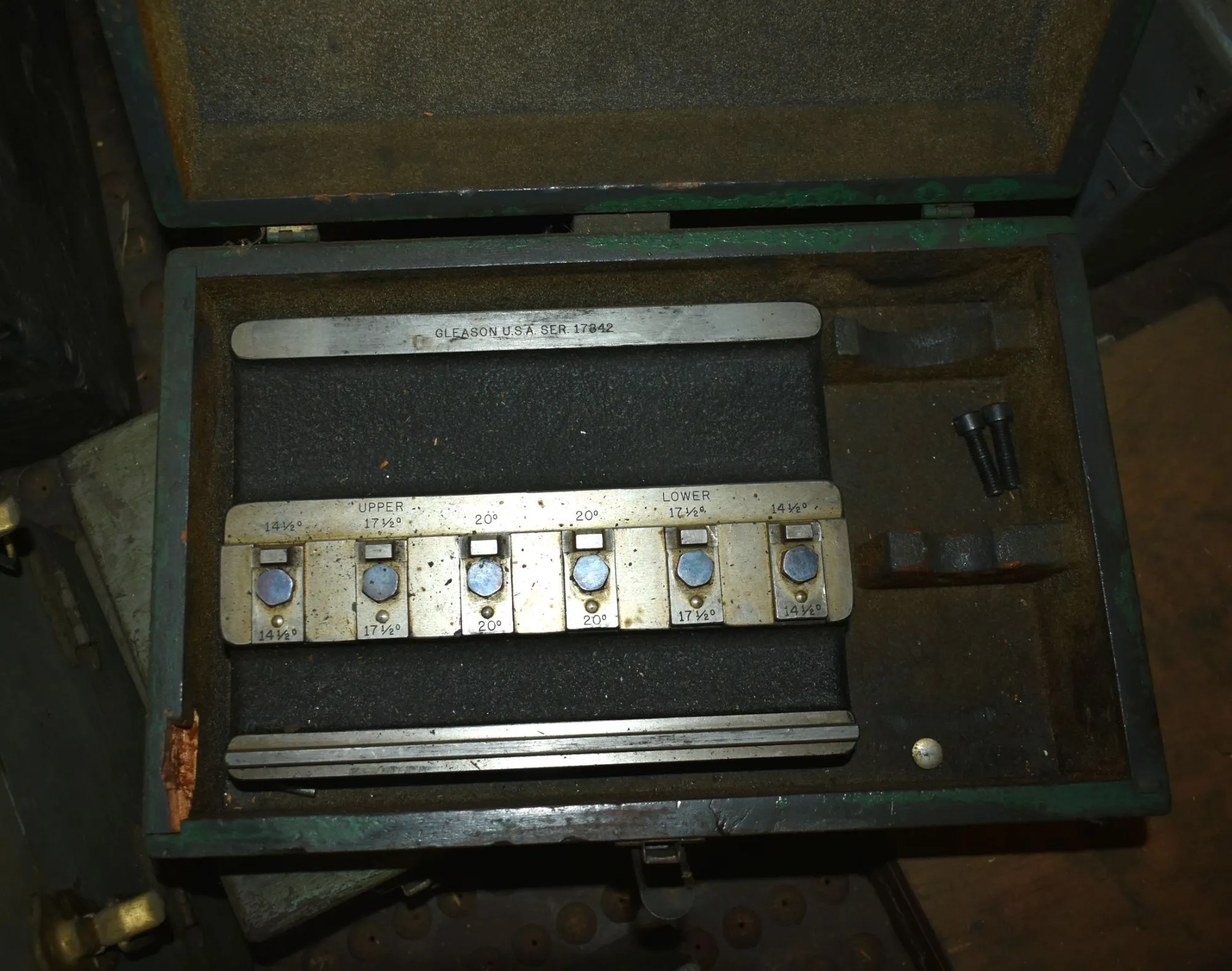 USED GLEASON 3