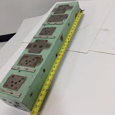 USED PARKER MANIFOLD712