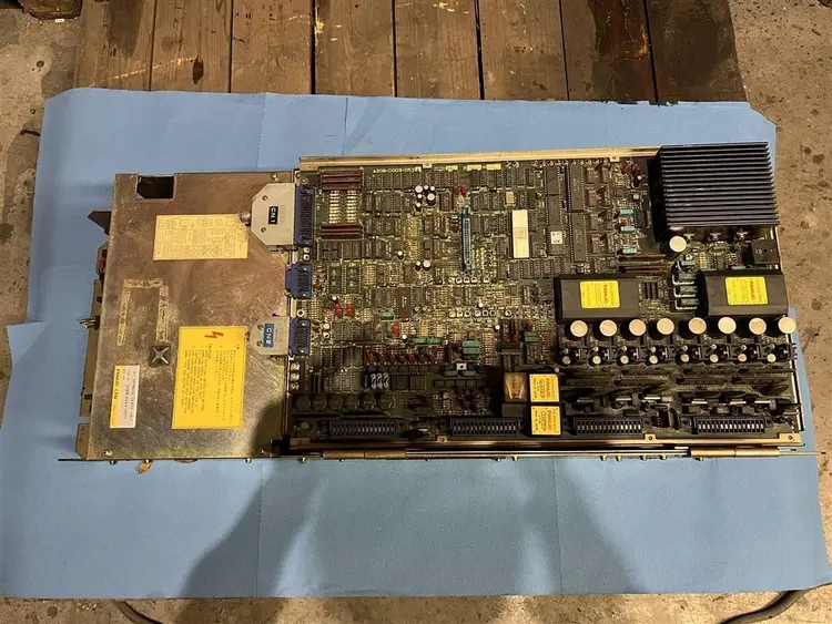 Used FANUC AC SPINDLE SERVO UNIT A06B-6044-H011 Misc Electrical & Power Parts BE | Apt International N.V #362988