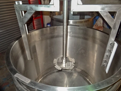 R&B Combination Scraped Arm Stirrer & Turbine/Sawtooth Mixer 1.5 & 22Kw Flp