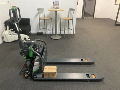 Used NOBLELIFT 48V ELECTRIC PALLET JACK Electric Pallet Trucks Michigan US | Miedema Asset Management Group #1475761