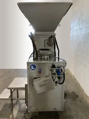 USED CFS BAKEL VM 400HS