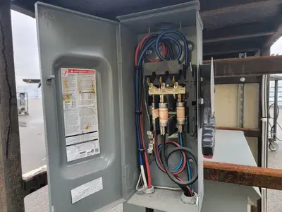 75 kVA Temporary Power Distribution Cart 600V Pri. 208Y/120V Sec.