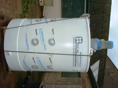 2,250 L Polypropylene Enclosed Tank