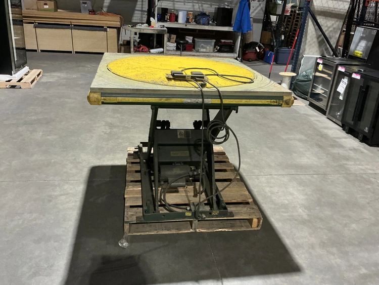Used SOUTHWORTH LS4-36 HEAVY-DUTY ELECTRIC HYDRAULIC SCISSOR LIFT WITH ROTATING TOP Scissor Lifters Michigan US | Miedema Asset Management Group #1761519
