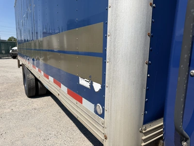 Used 2006 INTERNATIONAL 4300 SBA4X2 Box trucks Indiana US | Miedema Asset Management Group #1414591