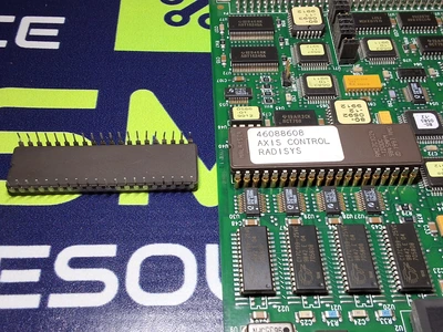 RadiSys UIMC (61-0475-21) AXIS CONTROL BOARD 46088608 WITH 1 EXTRA 46088608 CHIP SET