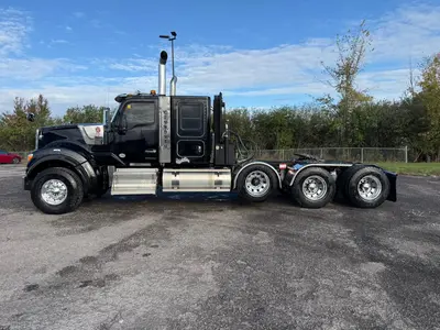 2024 KENWORTH W990 Float Tractor | Title Equipment & Recreation Inc. (2)