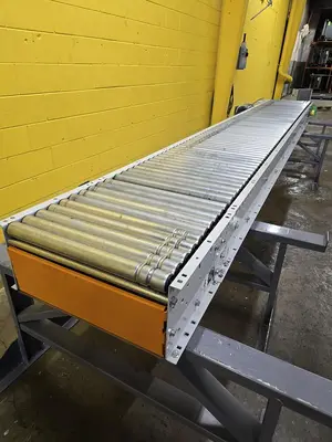 Used 2023 INTELLIGRATED LIVE ROLLER CONVEYOR - V-BELT Roller Conveyors Wisconsin US | Packer City Sales #1297868