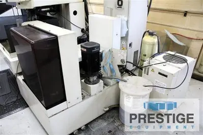 USED 2000 MITSUBISHI RA90
