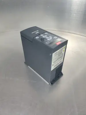 USED Danfoss FC-051P1K5T4E20H3BXCXXXSXXX VLT Micro Drive, 2HP, 380-480V