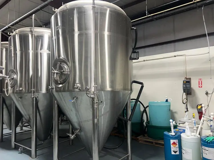 Used 2023 BESTBREW 40FV Stainless Steel Tanks Oregon US | Ager Tank & Equipment Co. #1059879