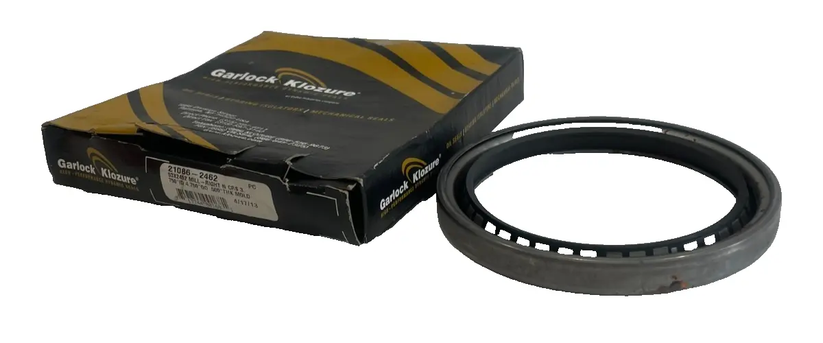 NEW GARLOCK KLOZURE 21086-2462 OIL SEAL 210862462