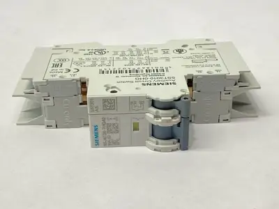 5SJ4306-7HG42 | Siemens  Miniature Circuit Breaker 3P 6A 277/480V - Used