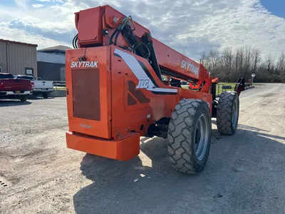USED 2015 SKYTRAK 10054