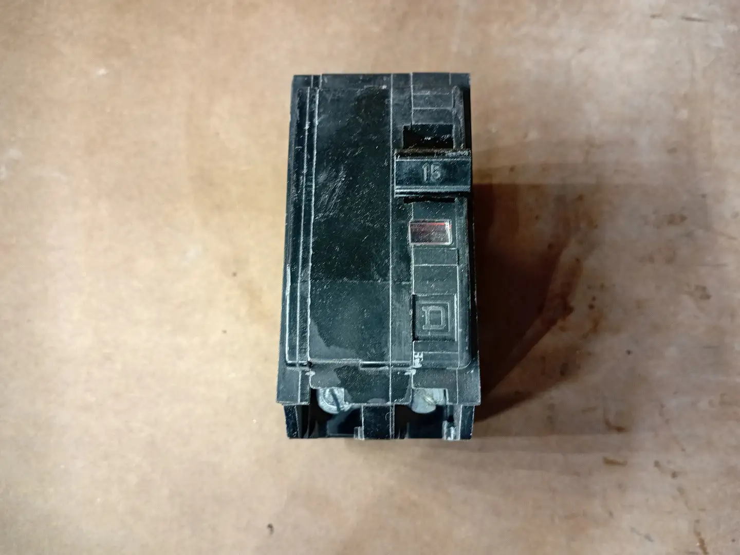 Used SQUARE D QO215 Switchgears British Columbia CA | Lenmark #1438677