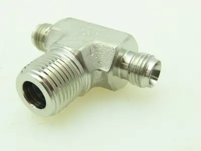 Hy-Lok 316 Male Branch Tee Compression Fitting 1/4" Tube x 3/8" MNPT  LOT OF 4
