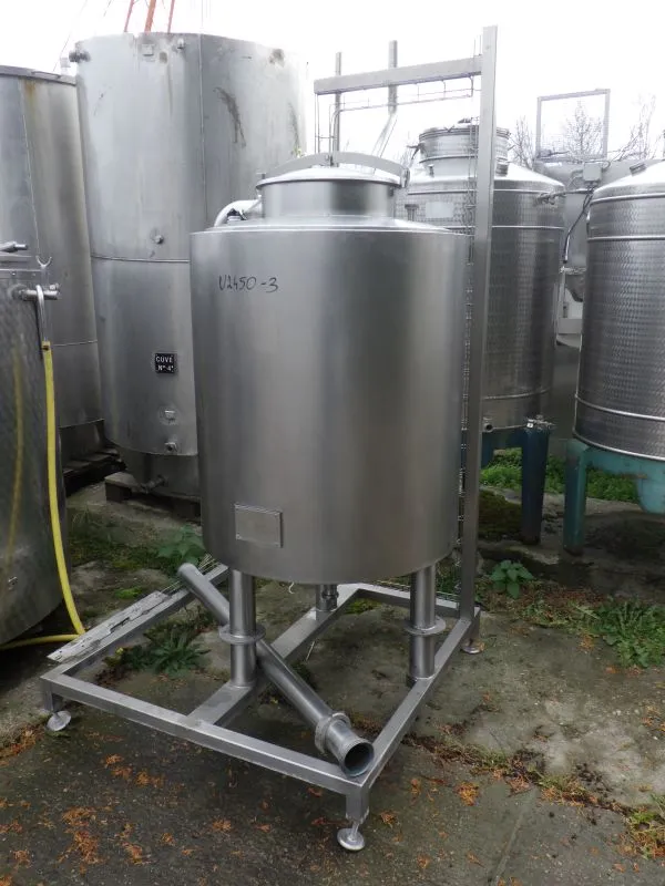 500 L Vertical Stainless Steel Storage Tank