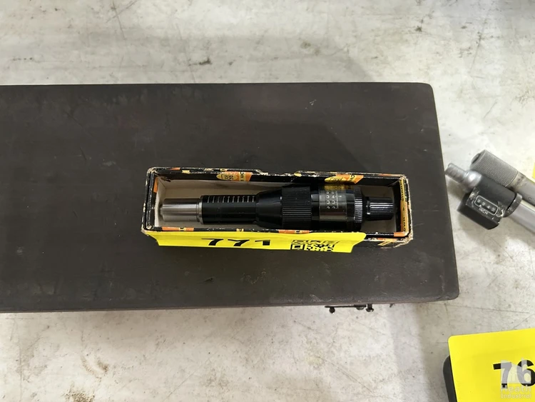 Used _UNKNOWN_ BROWN & SHARPE 599-289 DIGIT-MIKE HEAD - 0-1" Micrometers Illinois US | Heath Industrial Auction Services #1386975