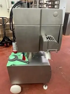 USED POLY-CLIP SYSTEMS FCA 50