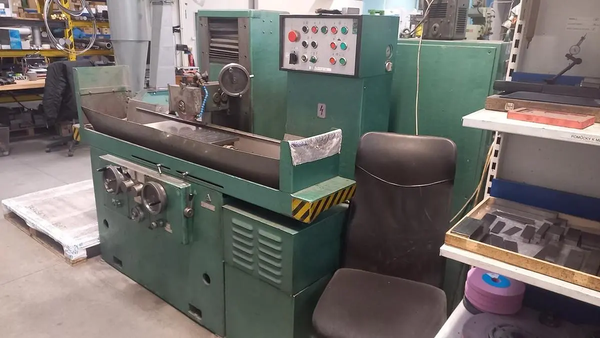 Used 1981 TOS BRH 20 A Reciprocating Surface Grinders CZ | Amaron s.r.o. #1056639