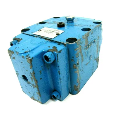 USED VICKERS RG-10X222 PRESSURE CONTROL VALVE J84CCLL RG10X222