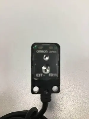 USED OMRON E3T-FD11