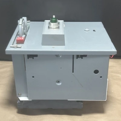 USED Allen-Bradley 2112B-BDB-3-5G-6P-24R-79U-111-90189 K