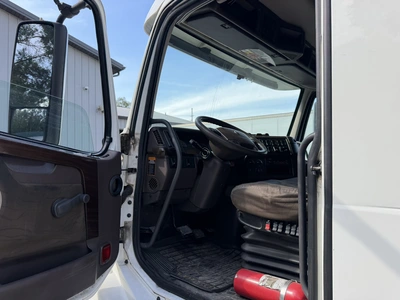 Used 2015 VOLVO VNVNL Conventional trucks Indiana US | Miedema Asset Management Group #1414652