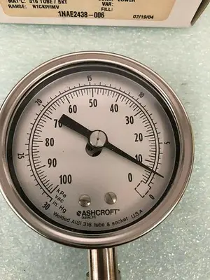 ASHCROFT INDUSTRIAL DURALIFE GAUGE 25 1009SW 02L