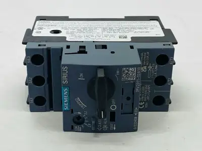 3RV2011-1DA10 | Siemens  SIRIUS Circuit Breaker 3-Pole Class 10  2.2-3.2A 42A - New Other