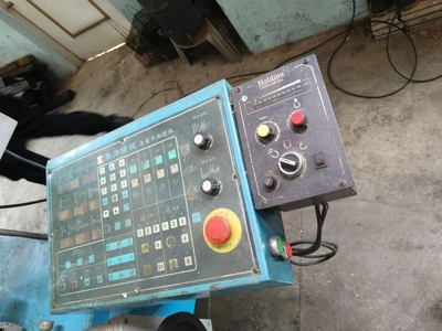 JOEN LI Taiwan Hydraulic Grinder, in good condition