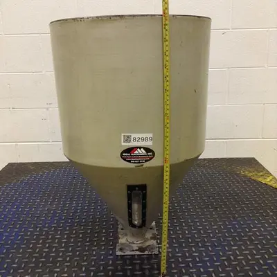 USED METAL FABRICATOR HOPPER989
