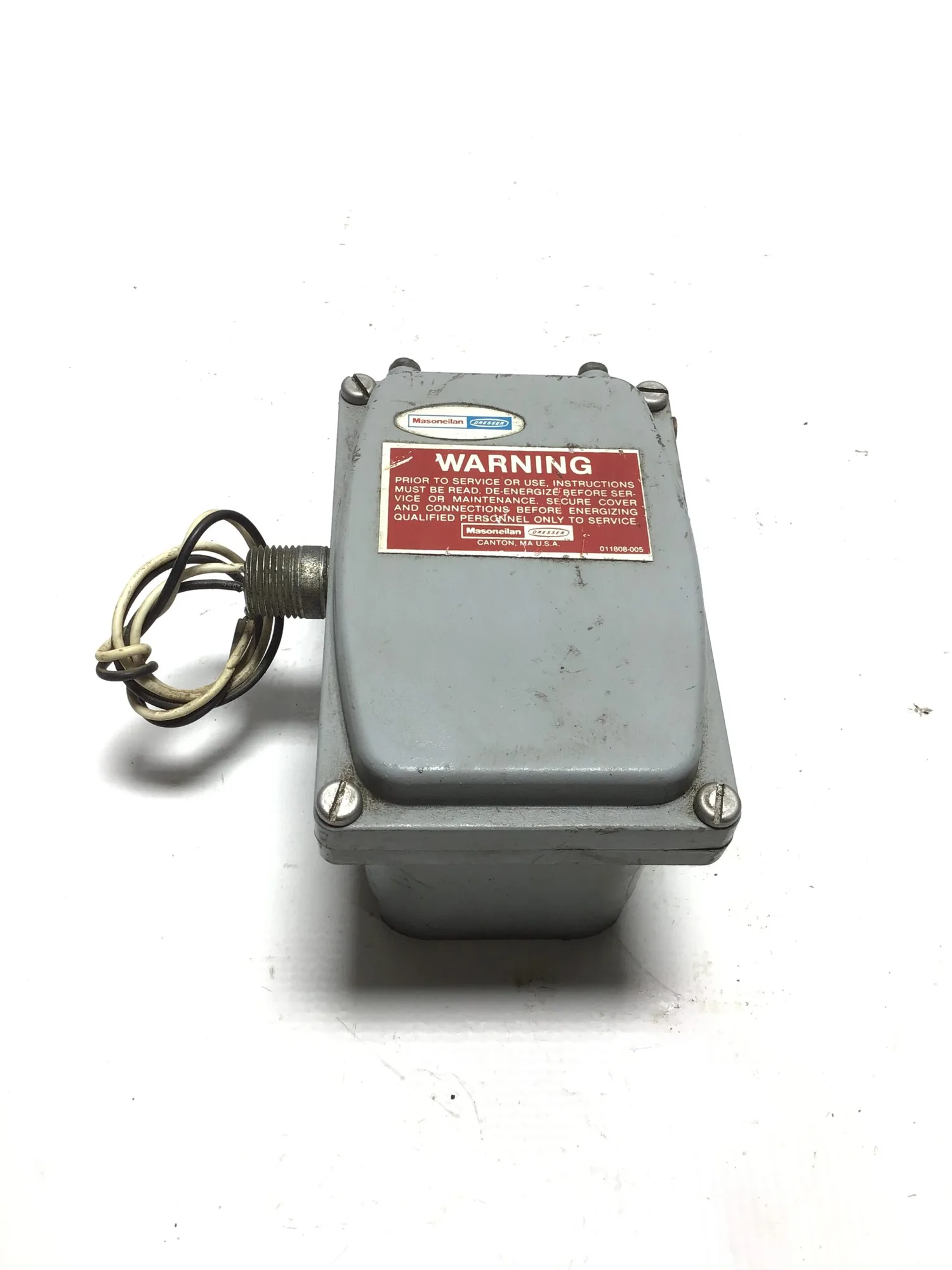 Masoneilan Dresser 8005A Valve Positioner 23 PSI Supply
