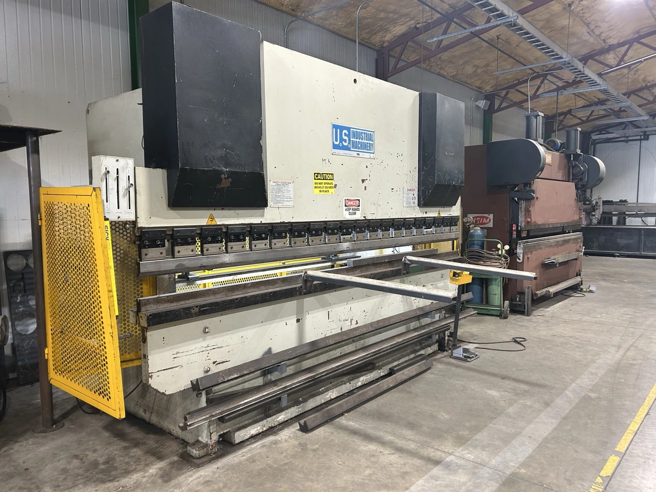 Used 2004 US INDUSTRIAL US 15512 Press Brakes Mississippi US | Revelation Machinery #1283721