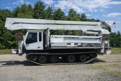 Used 2008 VERSALIFT VST-9000-E100 Articulating Boom Lifts Pennsylvania US | National Lift Equipment #1381518